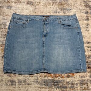 Classic Blue Denim Mini Skirt Plus Size